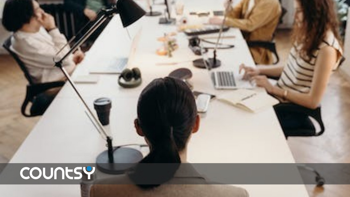 Outsourcing critical accounting &amp; finance functions is to your advantage if you’re an early-stage company. Keep things lean while getting guidance from independent experts.