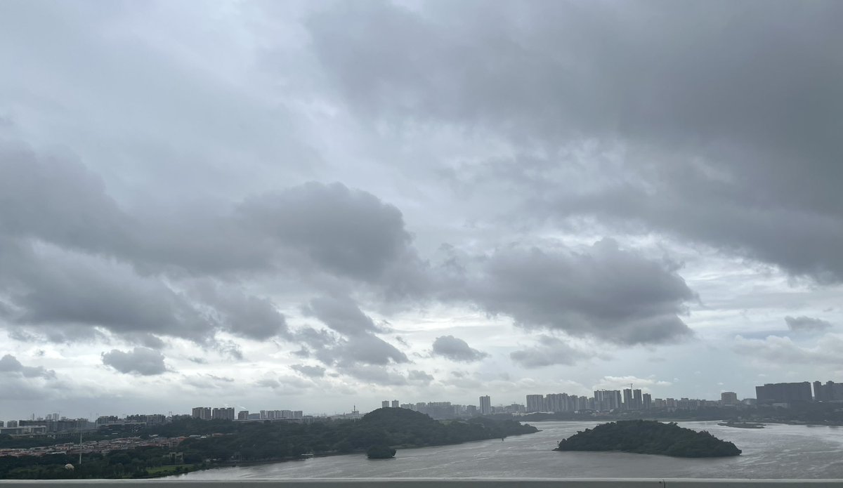 Apple iPhone13 26mm
f/1.6 1/3413 IOS50