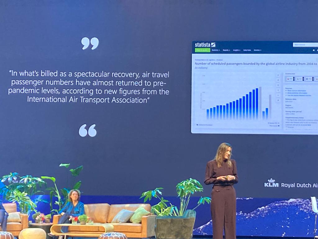 Feit is dat #luchtvaart mondiaal blijft groeien. Sector ziet ook 'sence of urgency' dat we radicaal en versneld moeten blijven innoveren om klimaatdoelen te halen. Zonder verdienvermogen geen duurzame luchtvaartinnovaties. Niet alleen NL maar ook #EU aan zet! #TK2023 #klimaattop