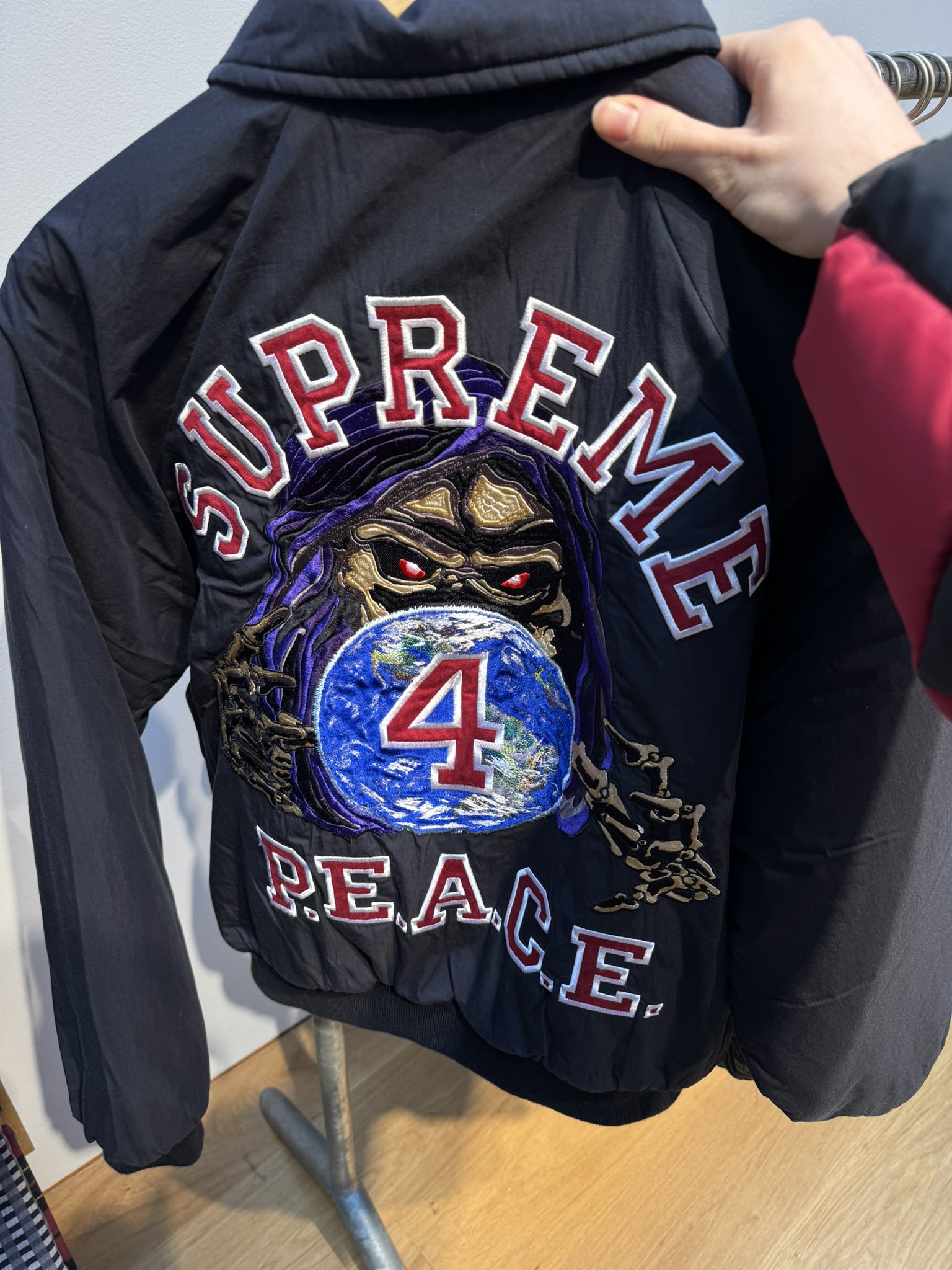 Supreme Drops on X: Supreme Drops on X: