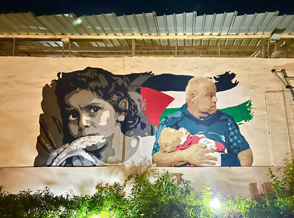 egynemo's tweet photo. جرافيتي جديد ..
بينتقموا منا بالأولاد؟! .. معليييش https://t.co/EgHnIq4isx