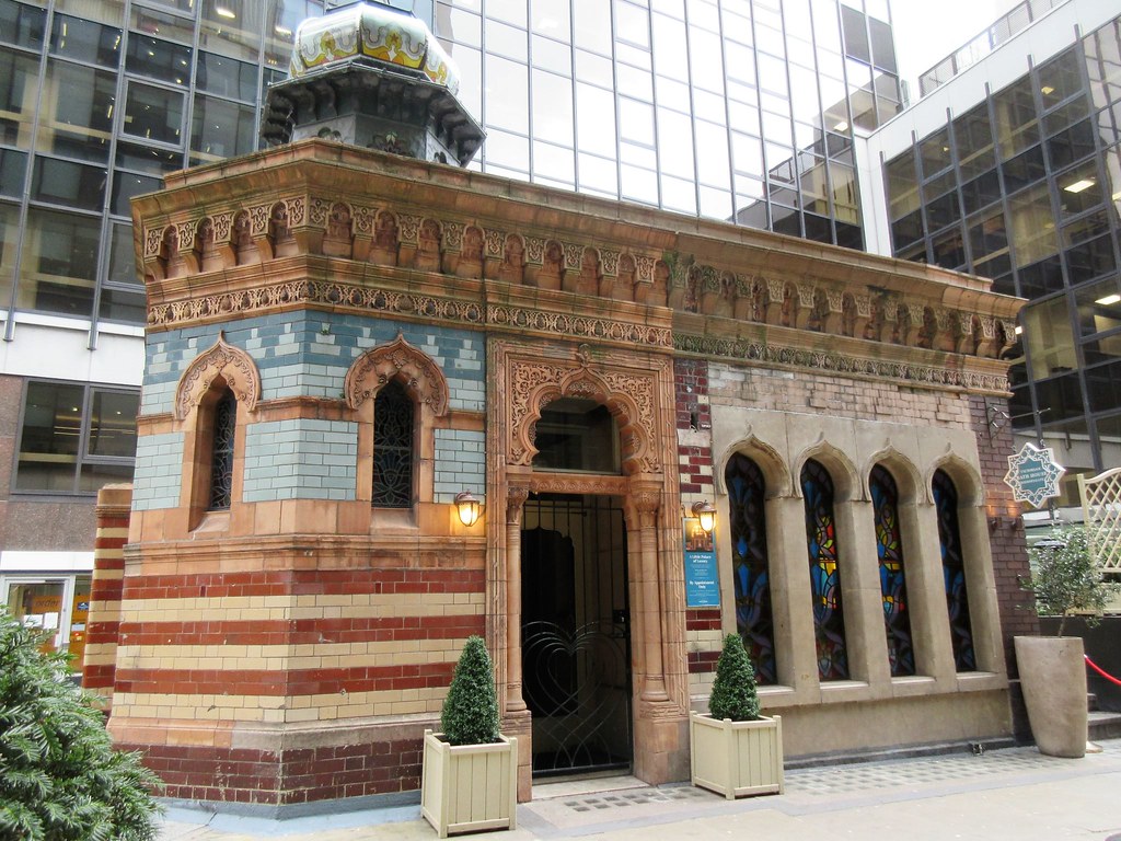 📣Last call for objections to the development that will overshadow the Bishopsgate Turkish Bathhouse -by or before 10 November at the latest. This is around the corner from Liverpool Street Station and really is a gem, we love it 😍 You can object here: bit.ly/3sgbCWW