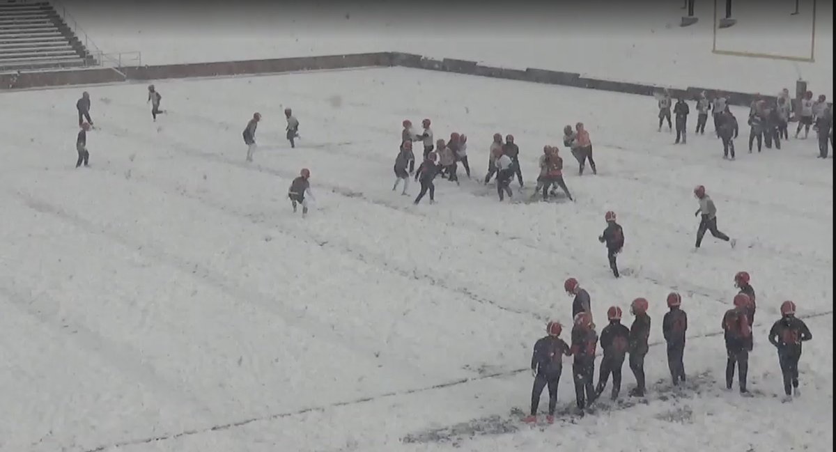 HopeCollegeFB's tweet photo. What a difference 24 hours makes! 
Shoutout to our amazing maintenance staff for their work on clearing our field in preparation for Wednesday's practice! Go Hope! https://t.co/QNjCZs66Pj