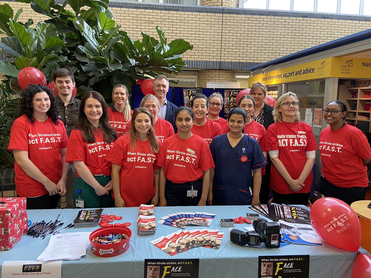 Celebrating World Stroke Day in TUH today! #timeisbrain#thinkfastactfast @ronancollins7 @Irishheart_ie @sascoveney @AmbulanceNAS @ed_tuh @WStrokeCampaign @Em_Murt