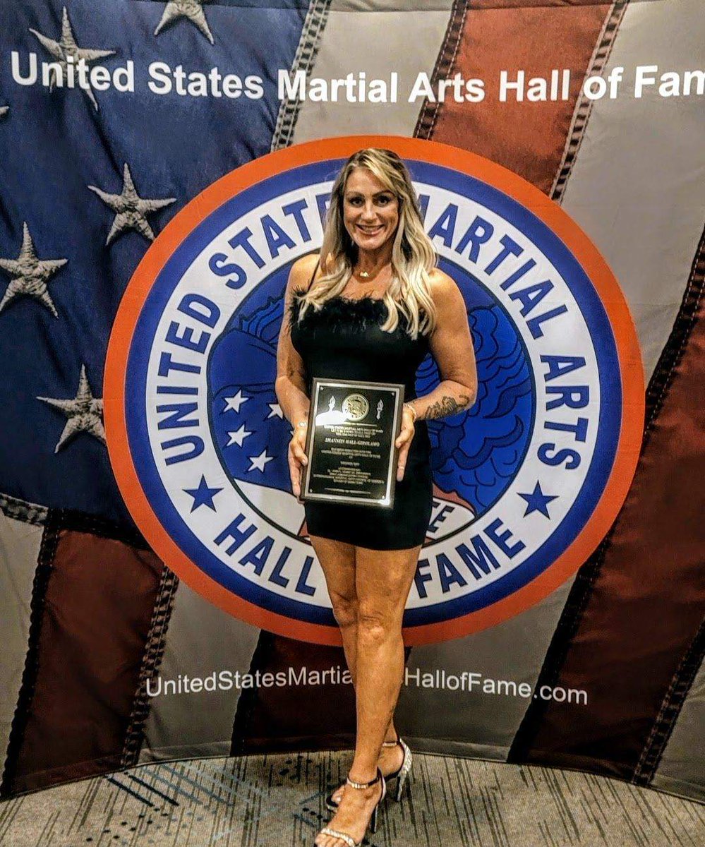 briandvoice's tweet photo. It's new episode Thursday!! This week you can enjoy my 2nd interview with one of the OG American Gladiators!

Please enjoy Shannon "Dallas" Hall-Girolamo

https://t.co/T2Acbn13zH https://t.co/L2LNyqkYPb