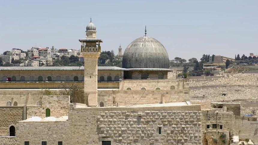 nu_online's tweet photo. Para Nabi yang Dimakamkan di Masjidil Aqsa

- A Thread

#NUOnline #StopGenocideInGaza #CeasefireForGaza #Palestine https://t.co/FT8hOMqMCt