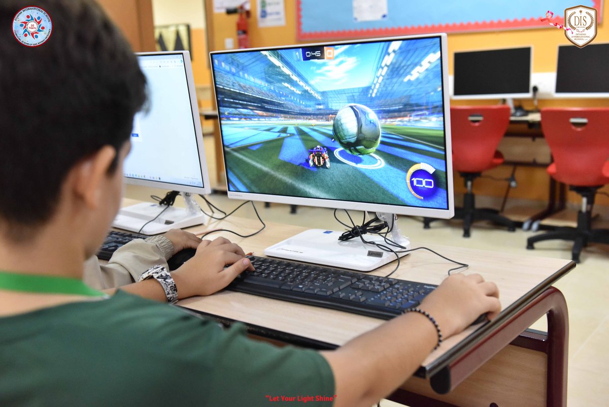 DISAbuDhabi's tweet image. Unlocking hidden talents and passions through our Personal Enrichment Program! 🌟🎭🎨🎵 Our students are thriving in a world of extracurricular opportunities. You can still sign up if you have not already!  #EnrichYourLife #PassionProjects #StudentLife