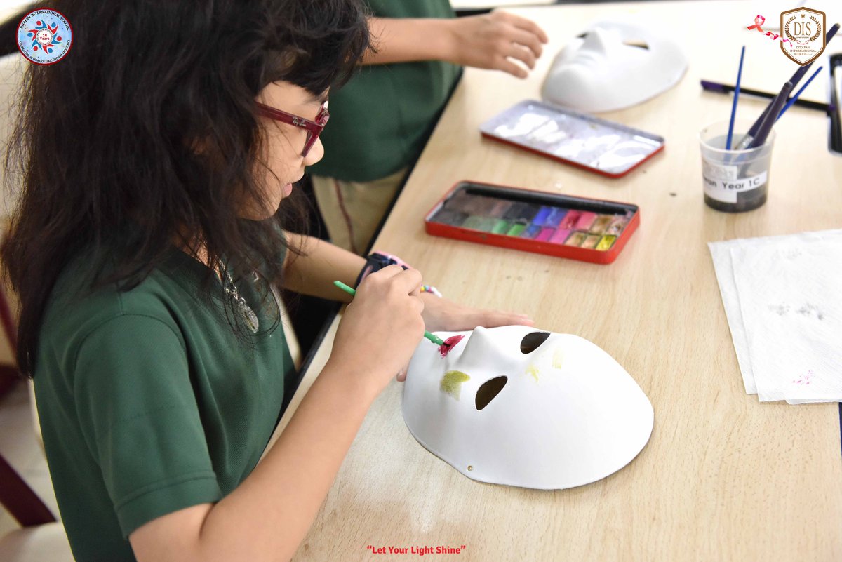 DISAbuDhabi's tweet image. Unlocking hidden talents and passions through our Personal Enrichment Program! 🌟🎭🎨🎵 Our students are thriving in a world of extracurricular opportunities. You can still sign up if you have not already!  #EnrichYourLife #PassionProjects #StudentLife