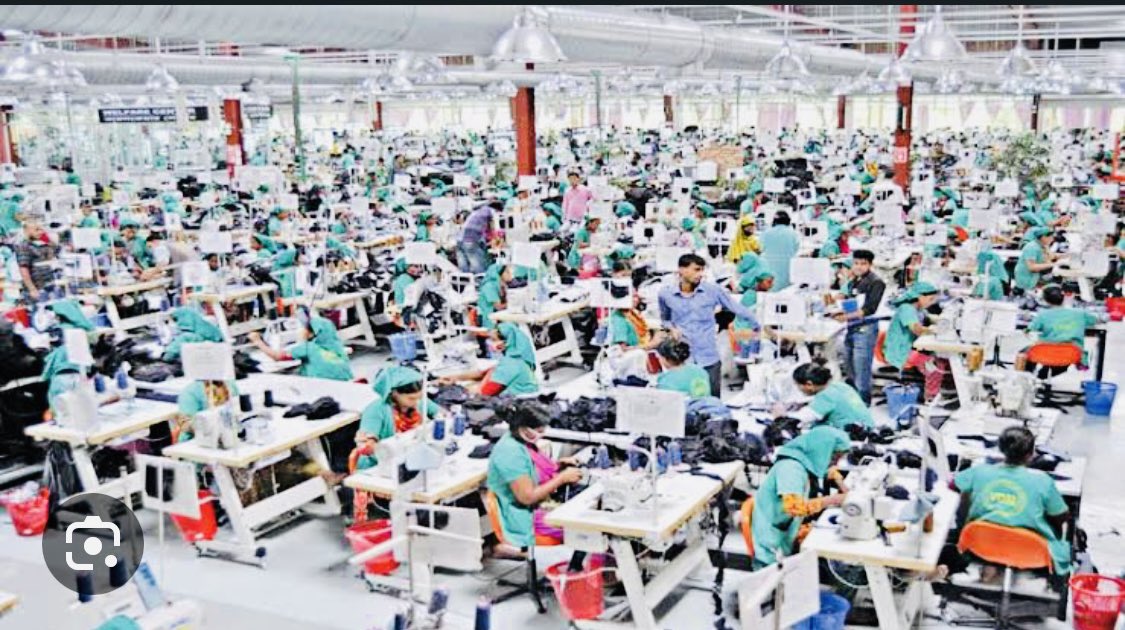 MDPIJAKIR's tweet photo. Measures are being taken to increase the minimum wage of workers within the month of November. Prime Minister Sheikh Hasina's government is always a worker-friendly government and the government will not take any decision that goes against the workers.
#awamilegue #Bangladesh https://t.co/L9zRk9rJGs