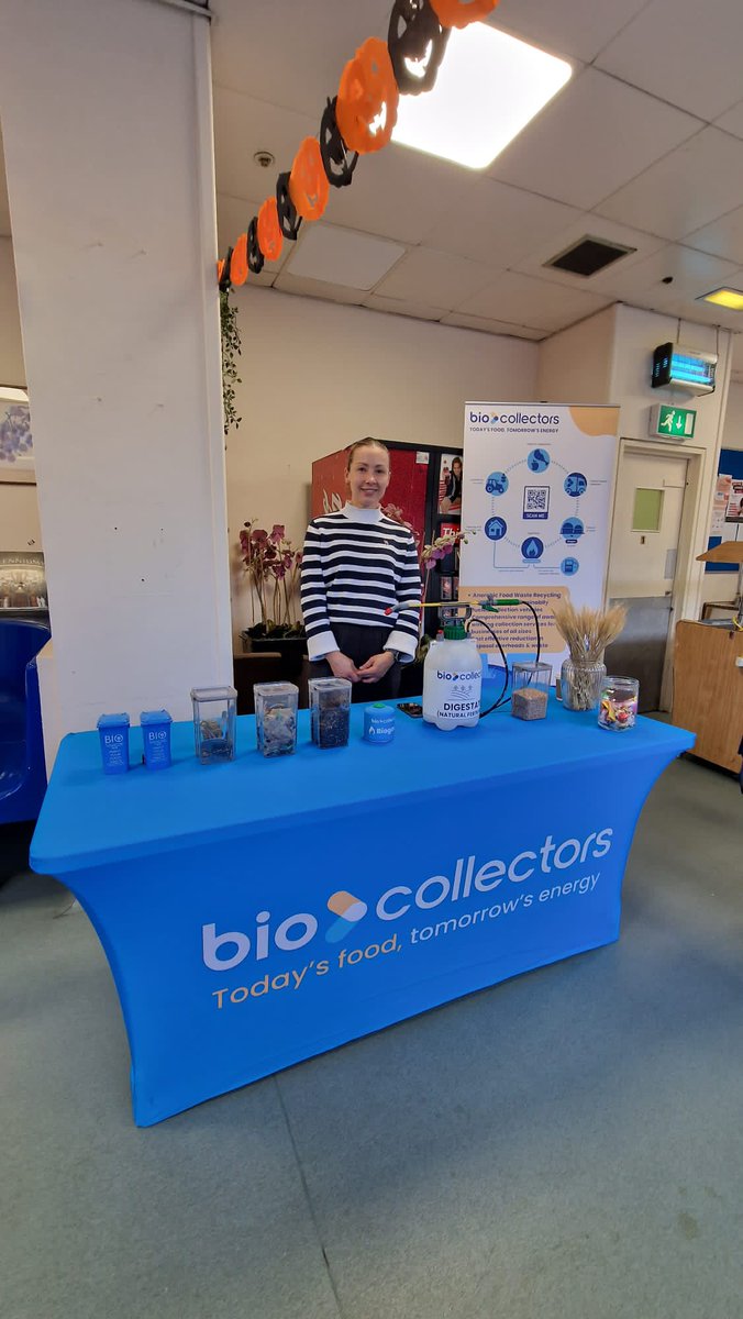 BioCollectors's tweet photo. Yay for engagement days! We often visit customers to help them and their teams to better understand what we do and the impact of our work with them. 
If your business would benefit from a visit or wants to learn more about the advantages of AD food waste recycling, call us today! https://t.co/vEfhCUW1pW