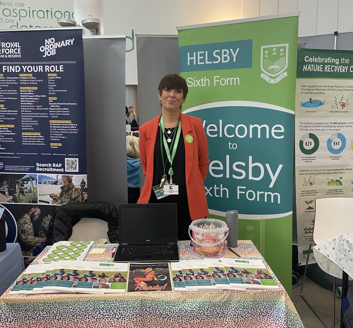 We are pleased to be talking to prospective Sixth Form Helsby students from across the area @ ThePledge's Ellesmere Port Career's fair today. Mrs Cross has been impressed by the students she has met today and is looking forward to welcoming them to Sixth Form Helsby in September.