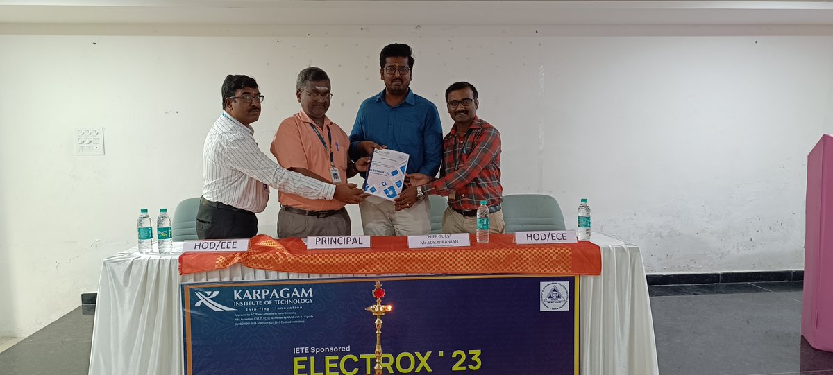 wekitizens's tweet image. Here is a glimpse of the &apos;Electrox&apos;23&apos; an IETE-sponsored National Conference on Innovative Research in Electrical, Electronics and Communication Engineering which happened on 28.10.2023.  

#researchpresentation #research #academia #phdlife #neverstop #gradschool #phdstudent