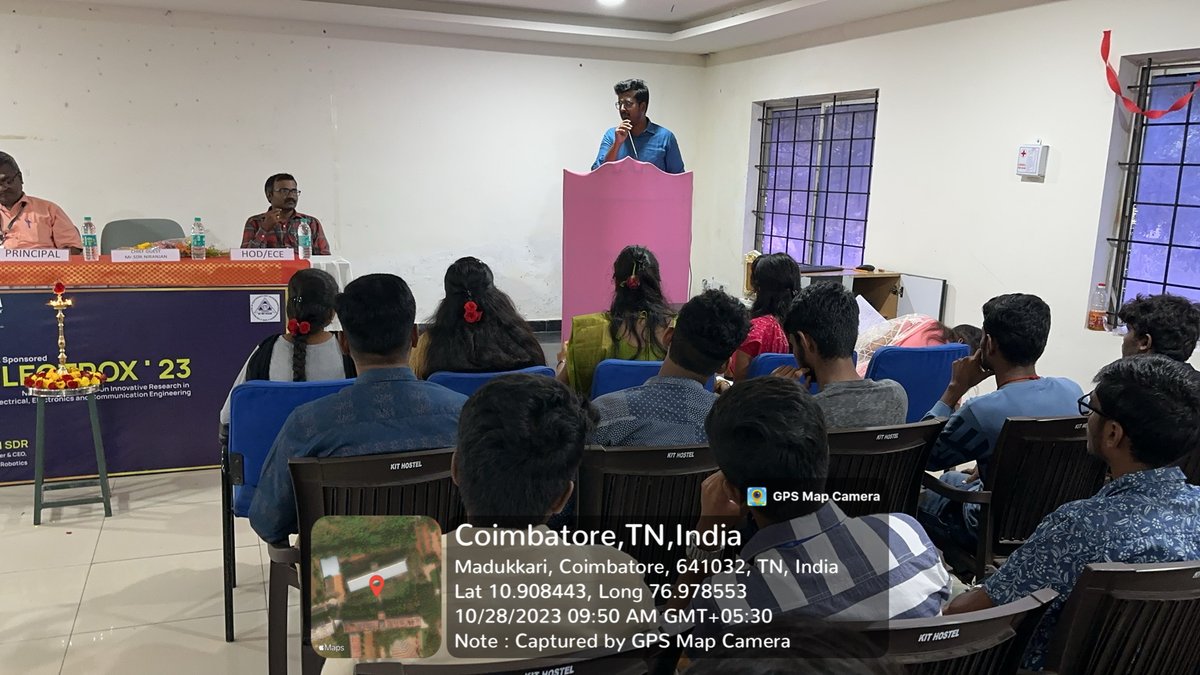 wekitizens's tweet image. Here is a glimpse of the &apos;Electrox&apos;23&apos; an IETE-sponsored National Conference on Innovative Research in Electrical, Electronics and Communication Engineering which happened on 28.10.2023.  

#researchpresentation #research #academia #phdlife #neverstop #gradschool #phdstudent