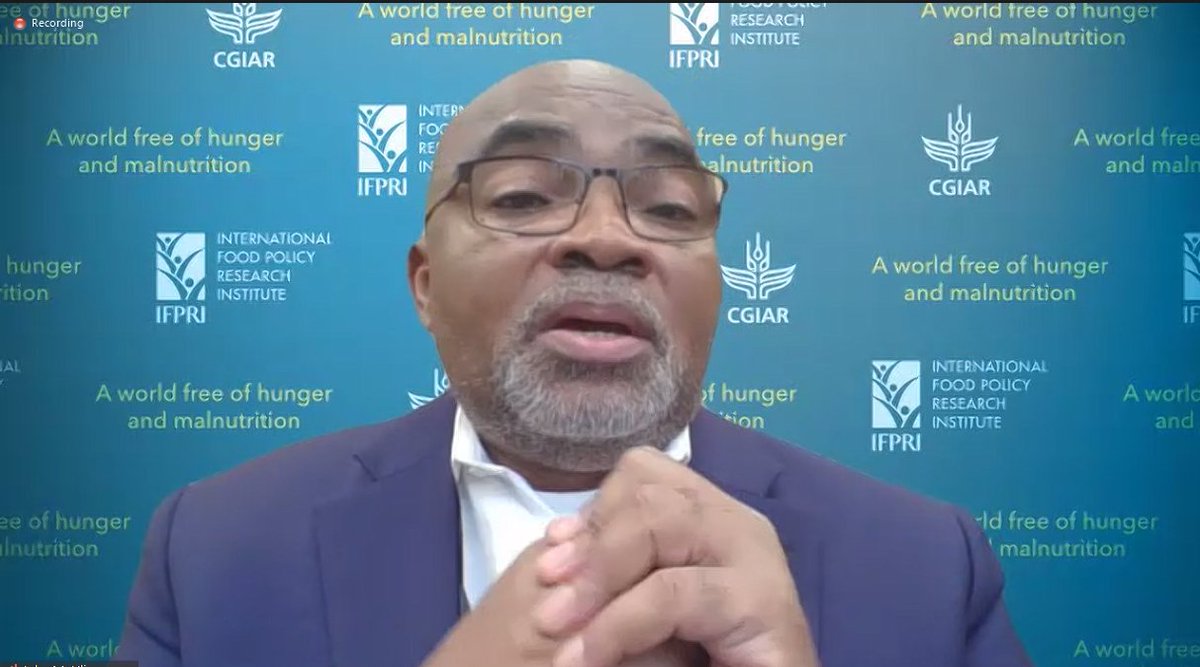 #FERN2023 John Ulimwengu discusses the lack of coordination at the country level - entities work in siloes. Intersectoral action is the building block for any #FoodSystem transformation @meals4ncds