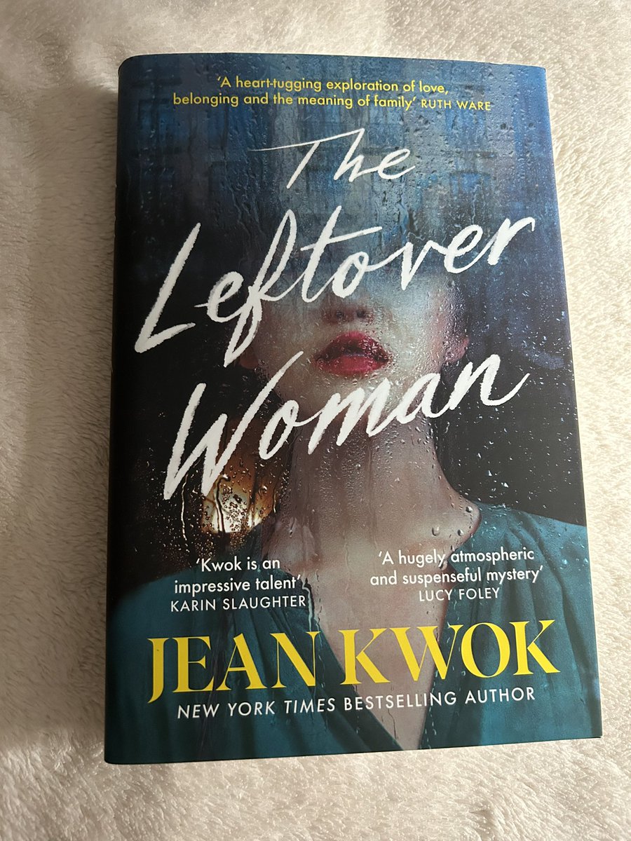 Happy UK Publication Day to @JeanKwok  🎉

#TheLeftoverWoman has had some fabulous reviews and I can’t wait to read it!

Thanks again @RachelMayQuin for my copy 😁

#BookBlogger #PublicationDay #BookTwitter