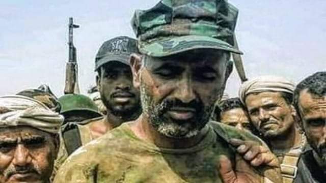 عليك العوده بسرعه الى عدن والله ان الشرفاء والاحرارمن ابناء الجنوب خائفين ان يذهب نضالك وتعبك ومجهودك والانتصار.. الذي حققته الى الان وماباقي الا.. اليسيرمنه انت وشهداك وجرحاك وانصارك ورجال الاعمال وكل من ساندك. خائفين من الذي يدورفي عدن وحضرموت وجودك في عدن معنويه كبيره لشعبك