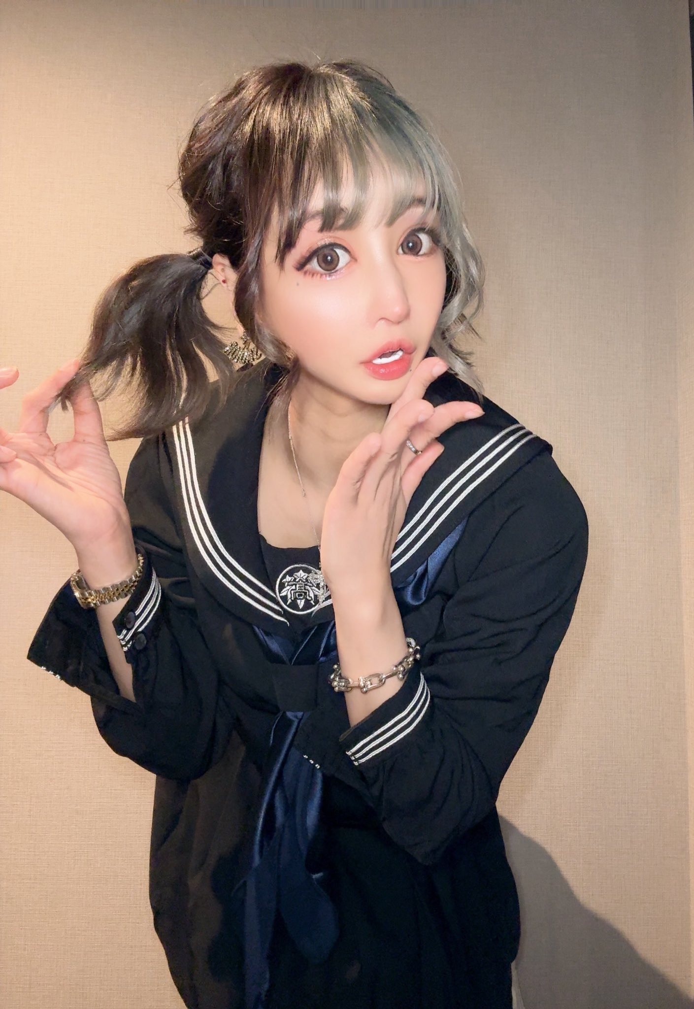 キャバ嬢名刺！愛沢えみり、一条葵、さくらいののか