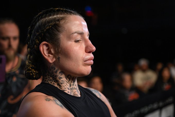 Ngl I can say I got bored the last two fights. Win or lose, same feeling. No ups and downs, no tears