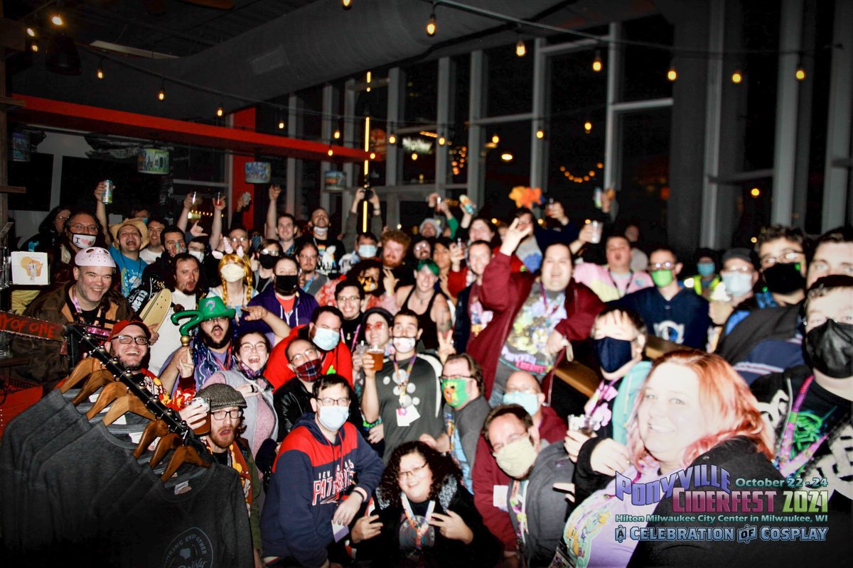 BarleyPCF's tweet photo. In only 14 days, some attendees from #PVCF23 are going to be heading out onto the #ThirstyThursdayPubTrot—I'm just hoping the weather cooperates and it's not going to be too cold!

Here's a look back to #PVCF21 and a group photo taken at the Pub Trot at Drink Wisconsibly! https://t.co/PBqlY4y1Qz