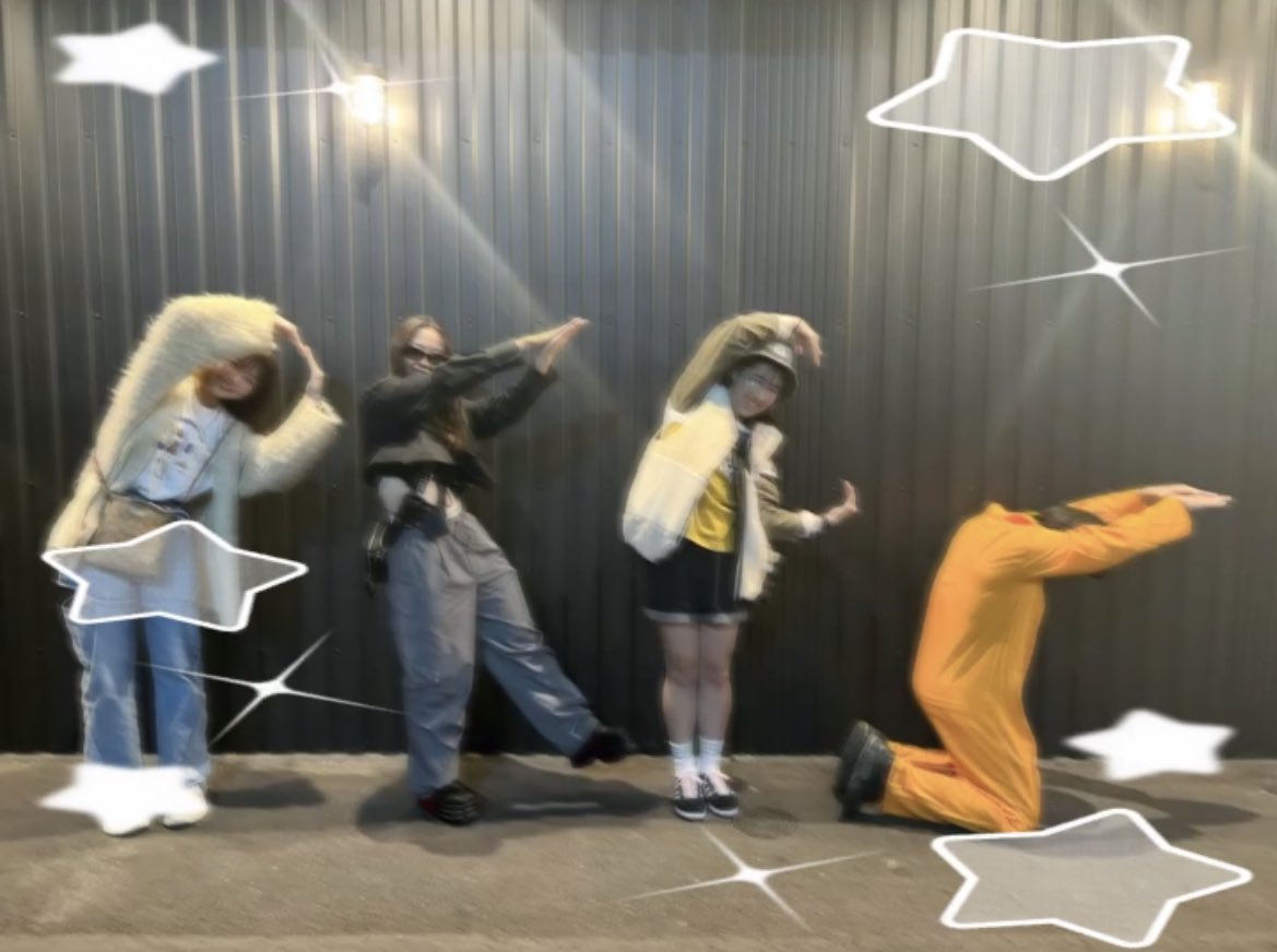 yuuna_alan0804's tweet photo. ※ハッシュタグみとま
みとマネさんと一緒にPKCZ😂
Zをやってくださったにも関わらず反対とゆうねwww
そして、📸マンさんが撮って下さり😭

“ハッシュタグみとまで載せてね”
のお言葉を頂き載せさせていただきます⭐️
#GENERATIONS #白濱亜嵐 #PKCZ 
届きますように👻🎃
@_alan_official @PKCZ_official https://t.co/3SQU1Sd2fG