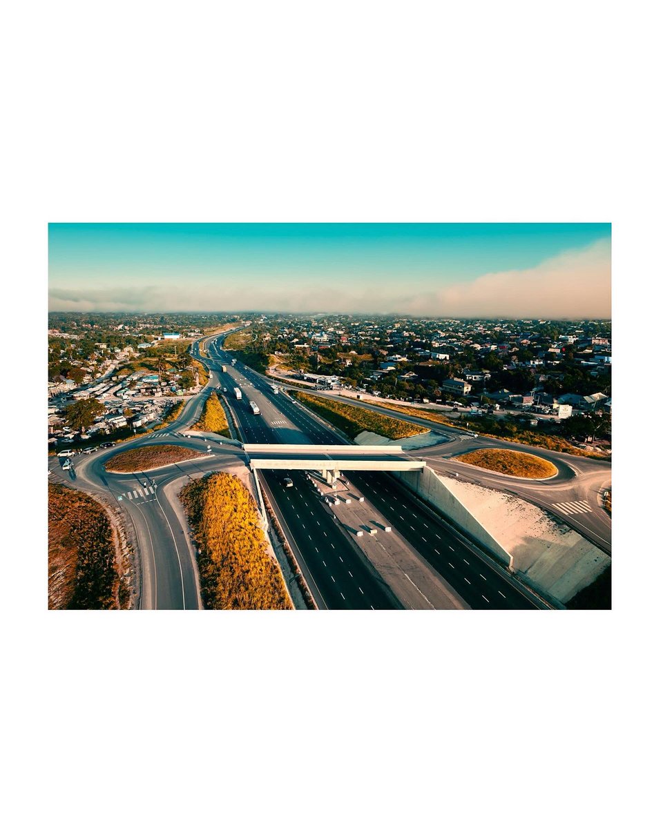 nelynoble's tweet photo. KIBAMBA - DAR ES SALAAM - TANZANIA
- 11th May 2023
Where Should i Shoot Next?
#kibamba #dronephotography #dronephotographer #tanzania #daressalaam #daressalaamphotography ki https://t.co/ClYTqePoZE