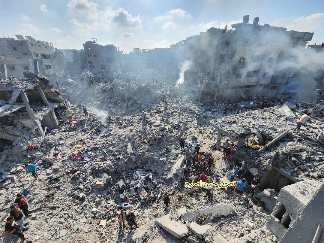 madhoun95's tweet photo. The occupying army continues to commit one massacre after another without any accountability. Just now, they destroyed an entire neighborhood in the Bureij camp over the heads of its residents! The war must be stopped, and civilians protected. This death toll is enough. #Gaza https://t.co/4BtLwkHr5v