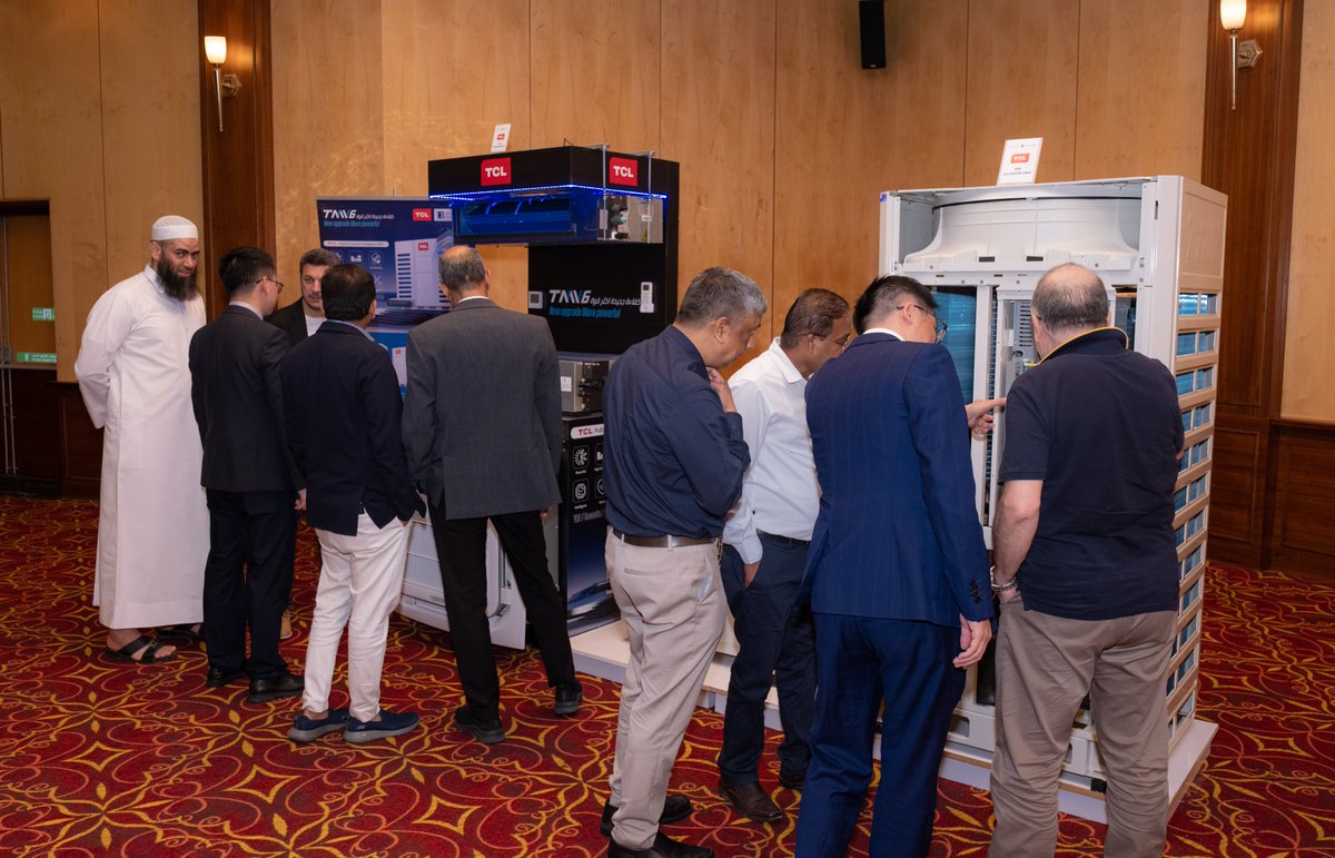 hvactcl's tweet image. 🌬️ Amazing! TCL CAC and Techno Blue introduced the new TCL Commercial Air Conditioner series in Doha, Qatar.

📆 Date: October 30, 2023
📍 Location: Doha, Qatar

#TCLCAC #TechnoBlue #CoolingInnovation #DohaEvent #CAC #Innovation #TCLCAC #HEATPUMP #VRF #AC