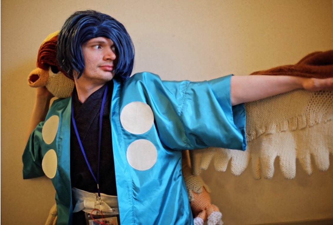 fallengoneX's tweet photo. Well @Pokemon I did Falkner cosplay #cosplay #gen2 https://t.co/VxIsWFKyb7