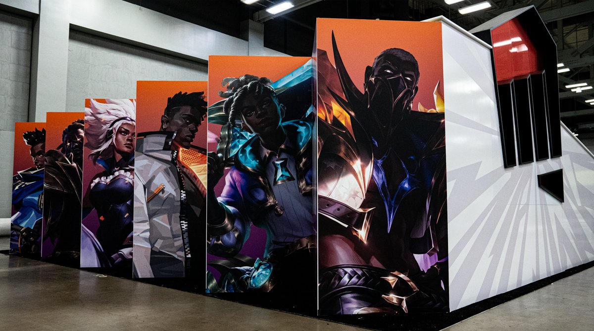 LifeAtRiot's tweet photo. What's up, @AfroTech? 

Come check us out in the Expo Hall at booth #1900! #AFROTECH23 👊 https://t.co/2PrsWNFQjC