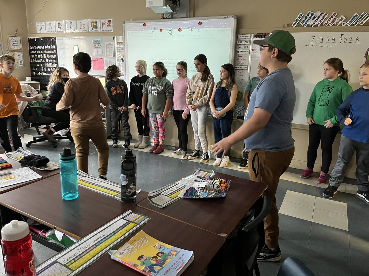 MQW School (@mqwschool) on Twitter photo Ms Meehan’s class is getting ready for Remembrance Day…working hard and beautiful artwork!🙌❤️🙏<a href="/GlendaMeehan/">Ms. Meehan</a> Ms Meehan’s class is getting ready for Remembrance Day…working hard and beautiful artwork!🙌❤️🙏<a href="/GlendaMeehan/">Ms. Meehan</a>