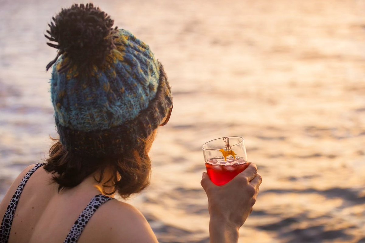 LBDspirits's tweet photo. Aberdeenshire from Mountain to Sea.
So logically we went from #MountainNegroni to #SeaNegroni
A negroni with @campari @cinzanoofficial Vermouth rosso and our #projectNEGRONIDEFINITIVO in equal parts, mixed in the sea!
Conclusion: tasty but sea not required.
#LBDGIN https://t.co/jez1mCgHfT