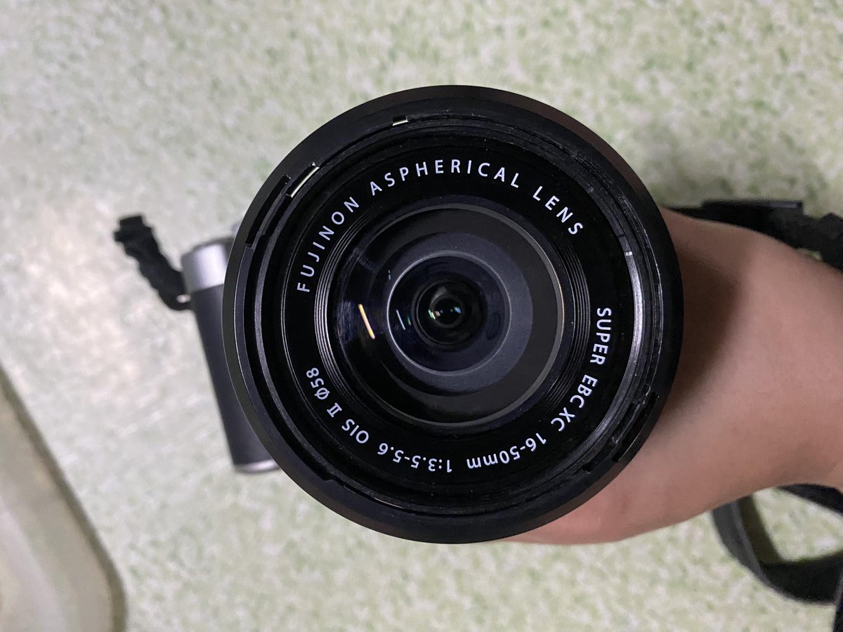 jackmrblls's tweet photo. ‼️RUSH SALE WTS LFB ‼️

Fujifilm X-a3 Mirrorless Camera

•24MP Mirrorless, tilting screen, wifi &amp; bluetooth
•Fujifilm Lens (16×50mm) + Lens Cap
•Fujifilm Original Battery
•16gb Memory Card w/ 2 camera strap &amp; screen protector

RFS: Pandagdag sa gamot at operation ng furr baby https://t.co/4wPPezd2LD