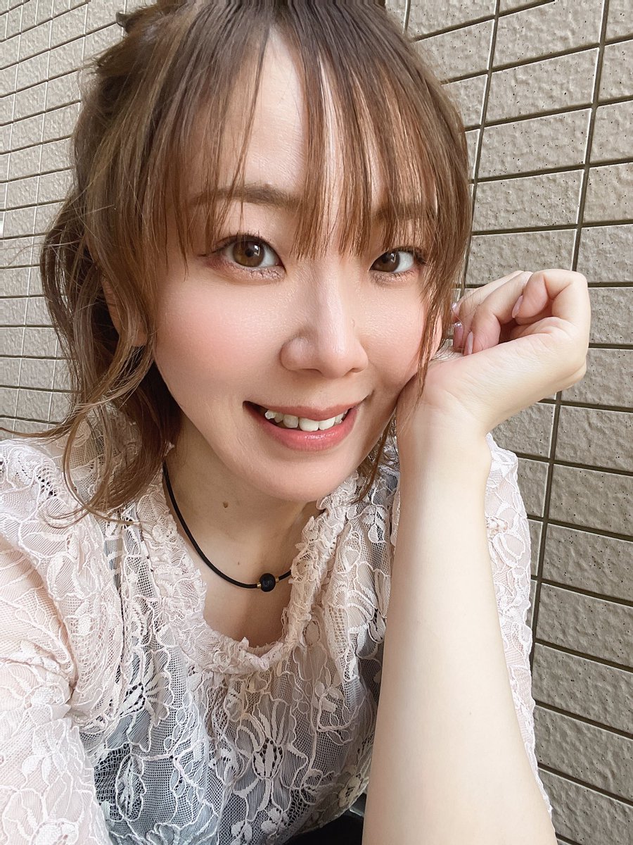 誕生日おめでとうのリプライも、お祝いイラストも、ラブスマに会いにき