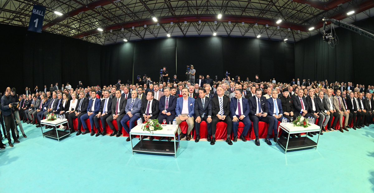 Yöresel Ürünler ve Coğrafi işaretli ürünlerin vitrini olan “Yöresel Ürünler Fuarı” #yorex Antalya’da başladı.

<a href="/hosmanyildirim/">Osman YILDIRIM</a> <a href="/zekiozdemirstso/">Zeki Özdemir</a> <a href="/stsokurumsal/">Sivas Ticaret ve Sanayi Odası</a>
