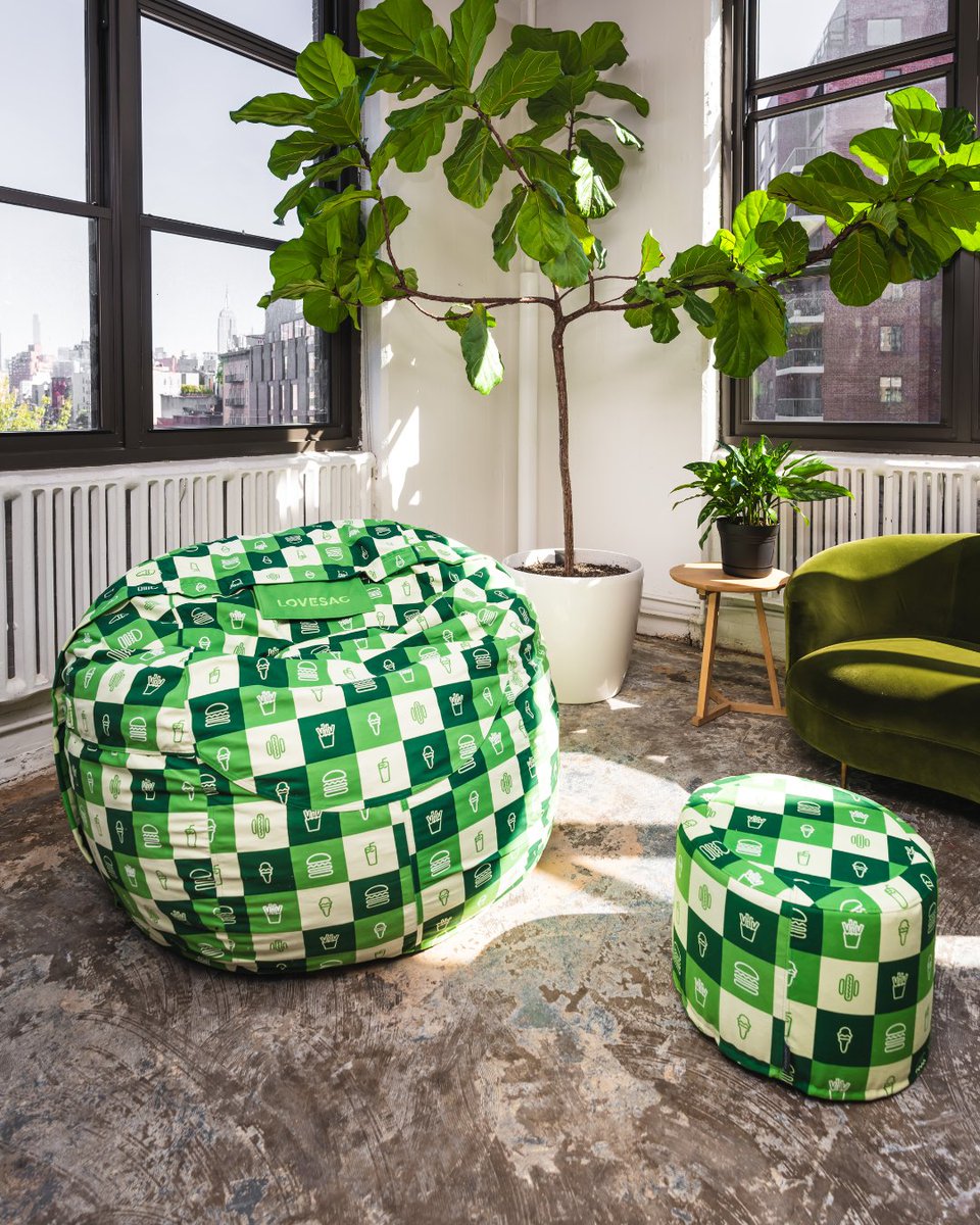 Hey <a href="/DanHevia/">𝙳𝚊𝚗 𝙷𝚎𝚟𝚒𝚊</a>! Took a little while but we made it happen. DM us where to send your Shack Sac. cc @lovesac