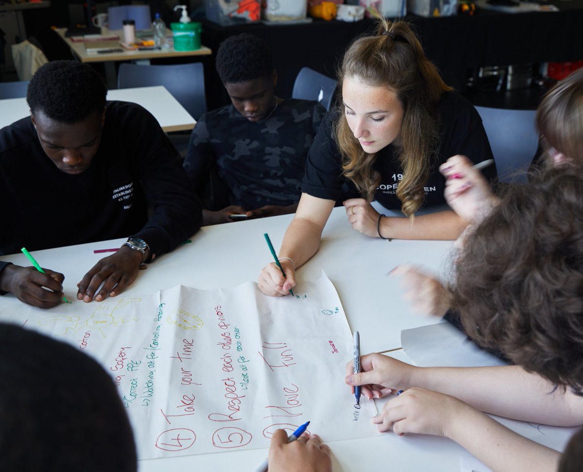 Stage Directions (@salfordsd) on Twitter photo This summer, 37 young people gained an <a href="/ArtsAward/">Arts Award</a> in just one week, all while working towards their celebration performance! 👏 This summer, 37 young people gained an <a href="/ArtsAward/">Arts Award</a> in just one week, all while working towards their celebration performance! 👏