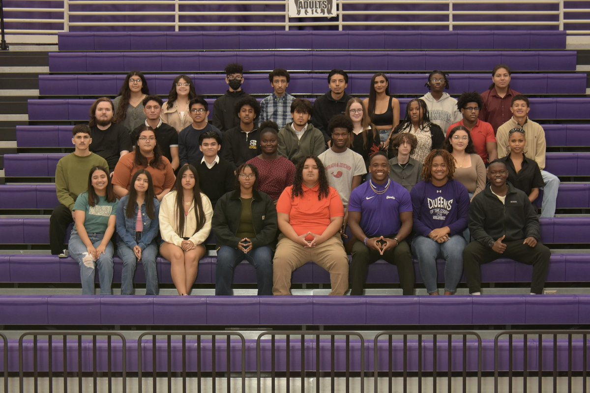 BenDavisHS_BPA's tweet photo. Club Photo!😁 https://t.co/QHZEGkr8ee