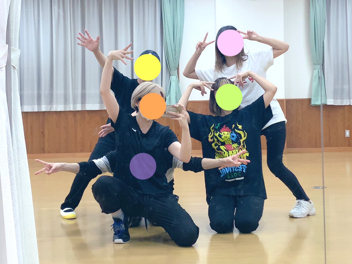prokmmt's tweet photo. #アンプロム 練習でした🎡
音子ちゃん合流してたくさん踊り込み🤖💮
来週も頑張ろうワンダホーイ🤗✨ https://t.co/RLNNIy9QhJ