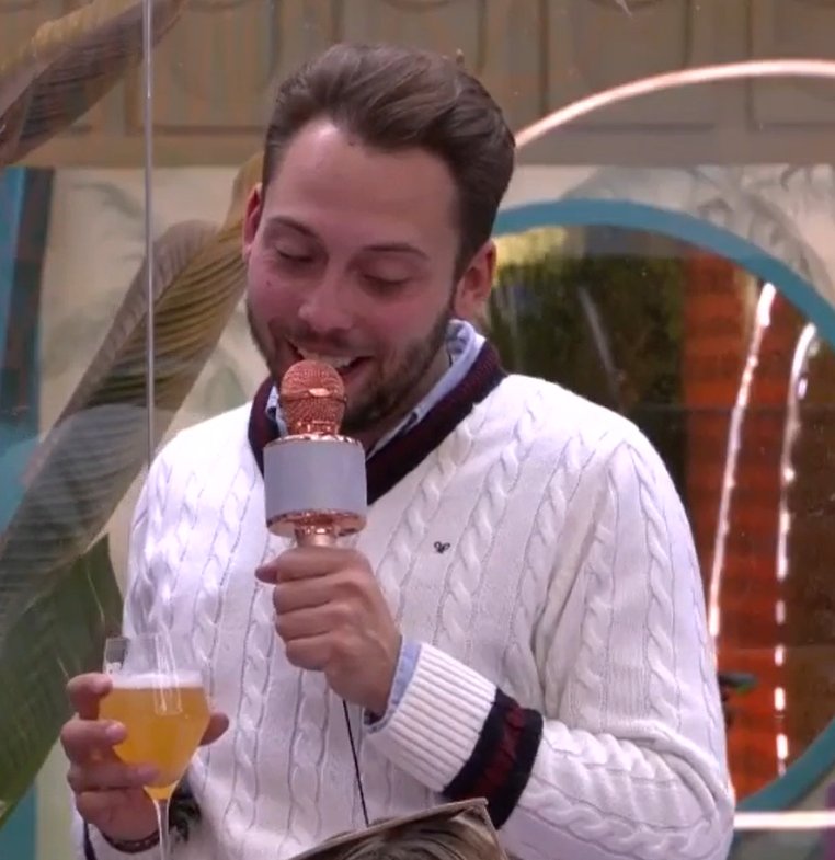 Henboquee's tweet image. A mayor maldad, mayor fracaso de implante. 

#GHVIP2N

#GHVIP02N