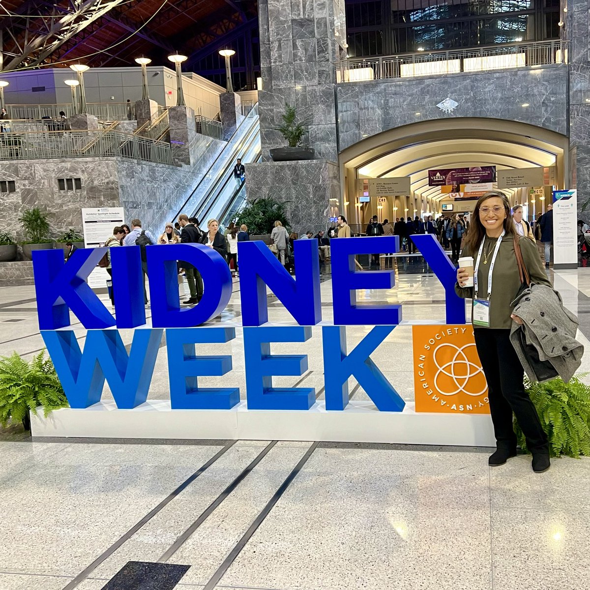 jvantenor's tweet photo. I’m at Kidney Week attending the biggest meeting on everything kidney! Here in Philly? Let’s meet! Would love to chat about gout’s systemic effects - especially on renal health! 

#kidneyweek #nephrology  #gout https://t.co/PjA7PMStmO
