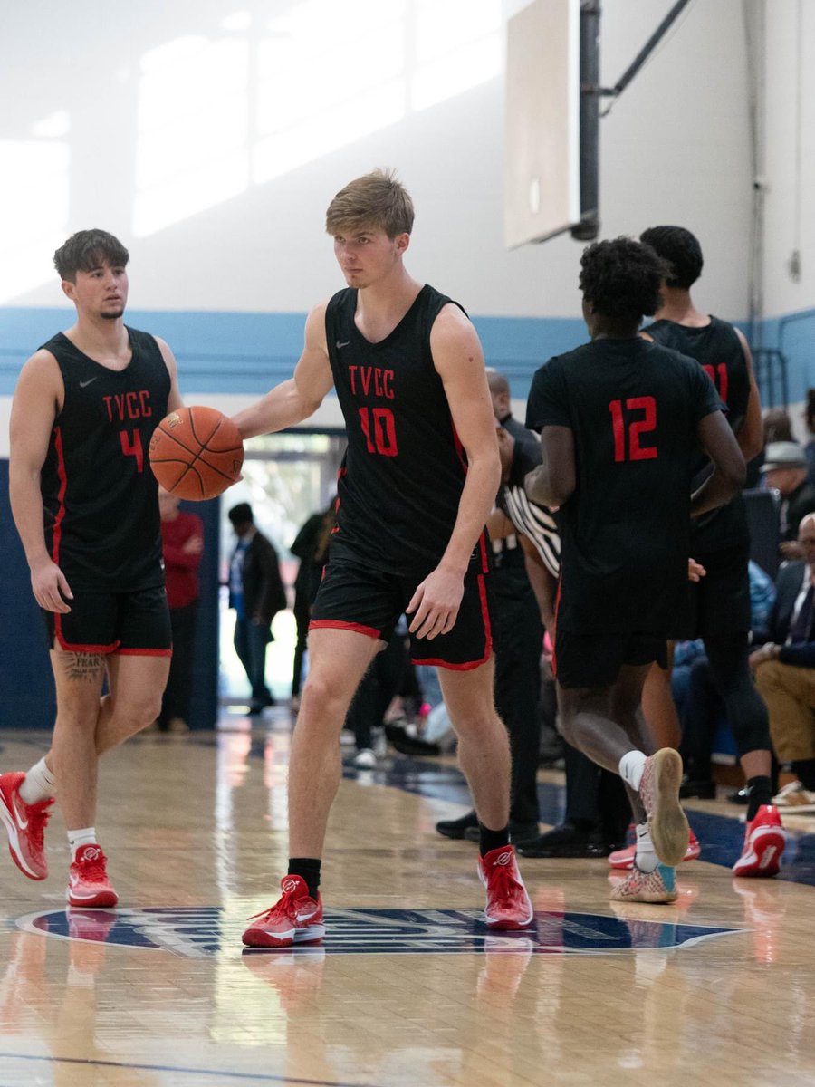Photos from <a href="/travis_tapley/">Travis Tapley</a> of last night’s Trinity Valley win of former Bullard standout Garrett Nuckolls (<a href="/Gnuck35/">Garrett Nuckolls</a>) and former Mineola standout TJ Moreland (<a href="/tjmoreland12/">TJ Moreland</a>).