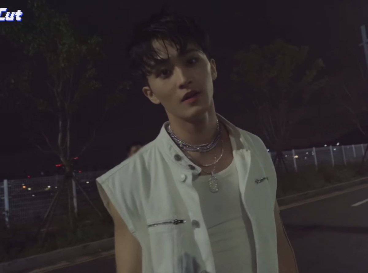 ً (@looksmkl) on Twitter photo 