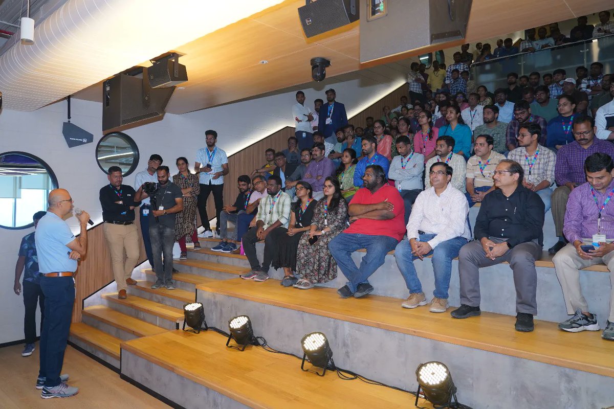 BoschSoftware's tweet photo. Being resilient, adaptable, and making the workplace better, fitter & more relevant reflects in everything we do at BGSW & that’s what #FitForFuture, our strategic initiative, means to us too.
Here's a glimpse as we celebrated this spirit and ethos across our campuses. https://t.co/k0sfs5nuGB