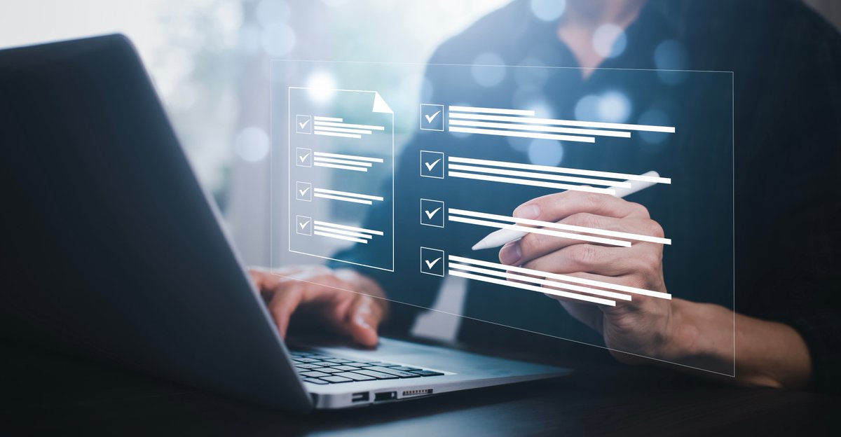 Managers: How many C players have you held onto too long?​
​
#1 reason - not enough evidence to make the call 
#2 reason - can't put 'hand on heart' and say they've done enough to help that person be successful!​
​
Managing Underperforming Reps blog:   lnkd.in/ewaQcQjR