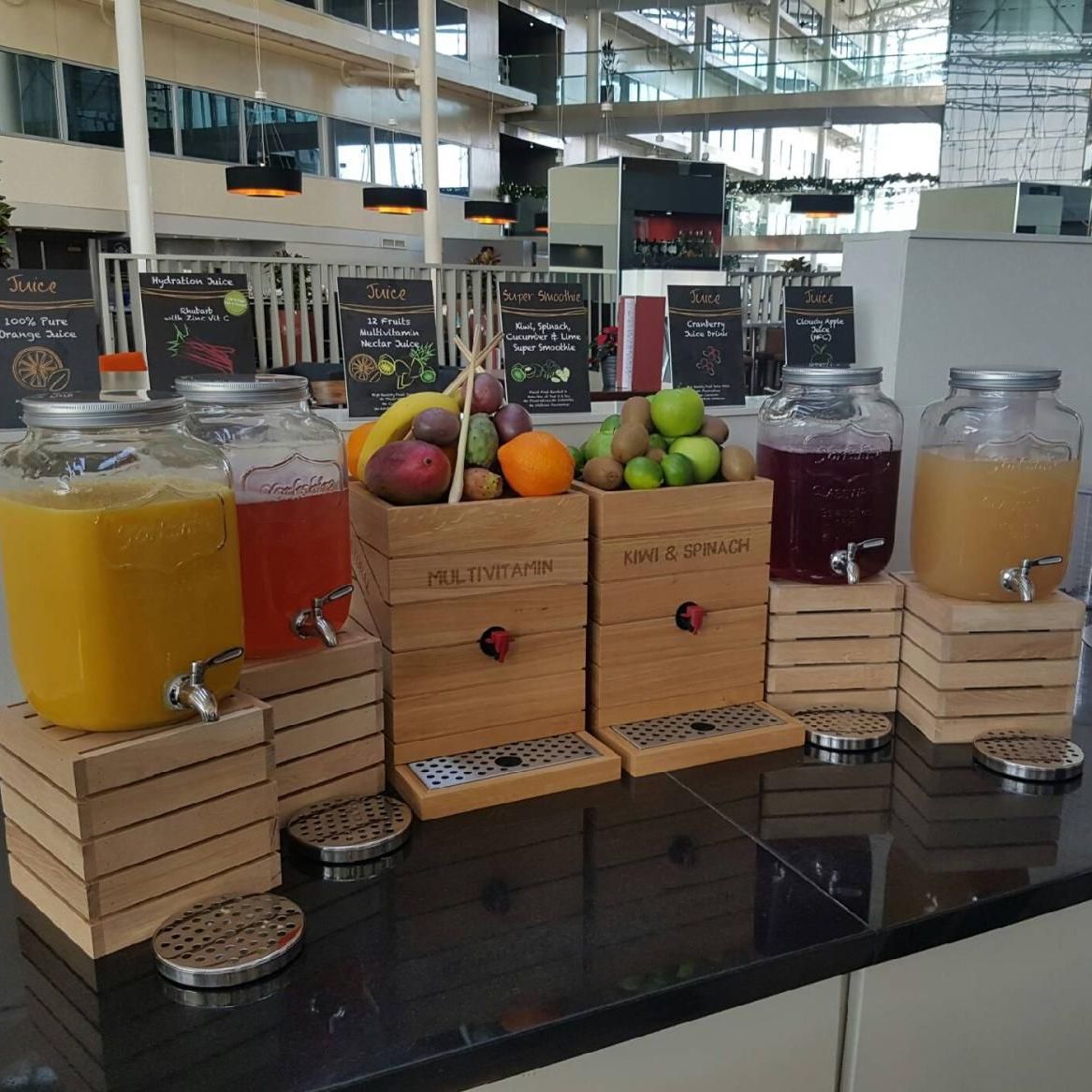 OrankaUK's tweet photo. Who do we work with...?
Well find out the depth, range and variety that we provide juice and smoothie solutions for in our online overview of just some of our clients.
https://t.co/xKwkUkwyHj
#juice #smoothie #hospitality #hotels #foodservice #oranka #juicecube #dispenser https://t.co/5JGOPCersg