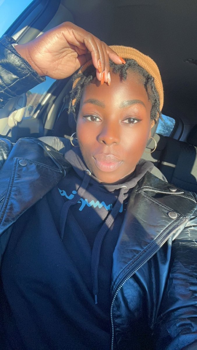 msgodiva88's tweet photo. Sun hitting this morning ❄️ https://t.co/ICxQWcBvLW