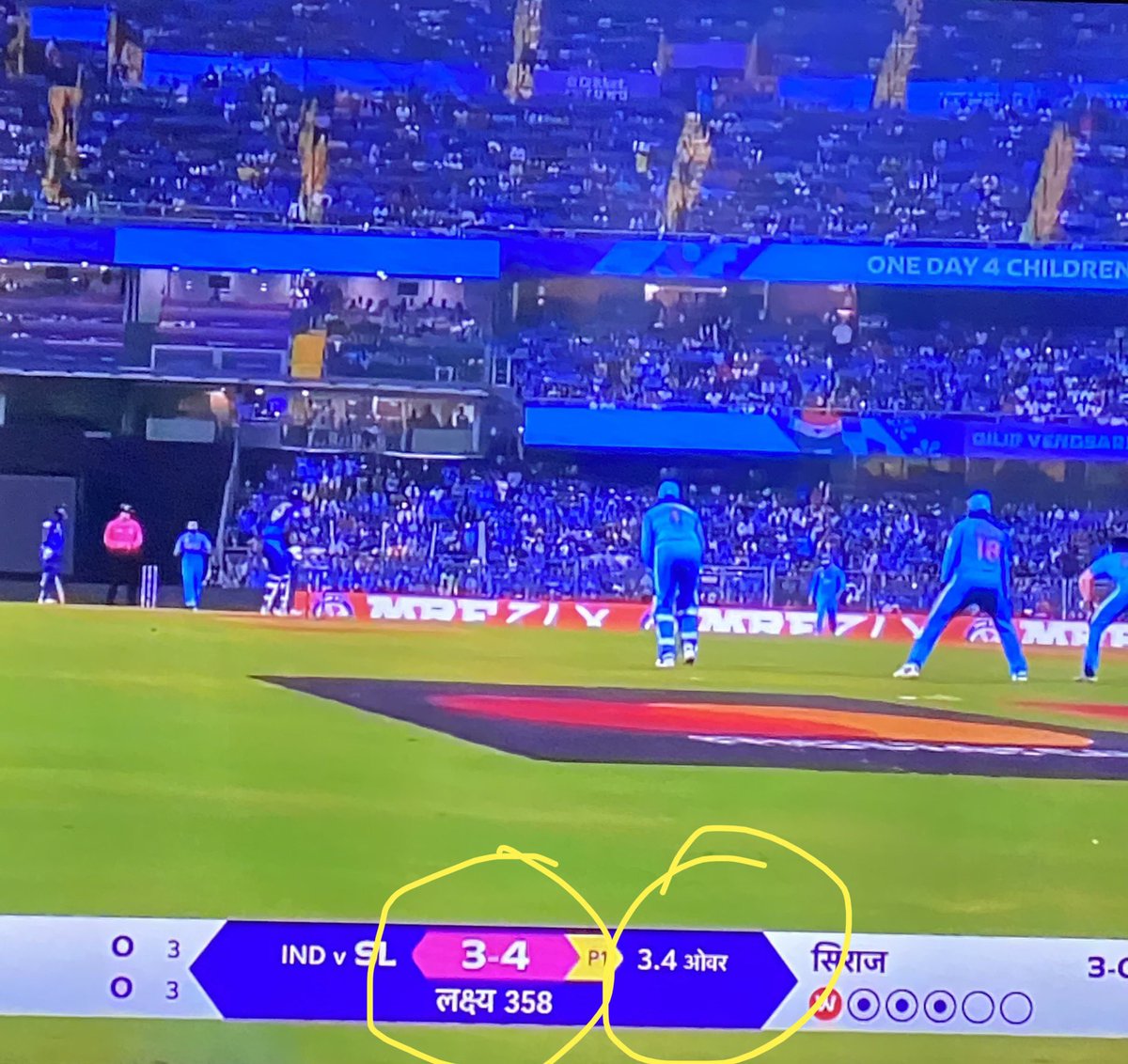 docsherrys's tweet image. Its 3 for 4 srilanka.
#cwc2023 #indvsarilanka