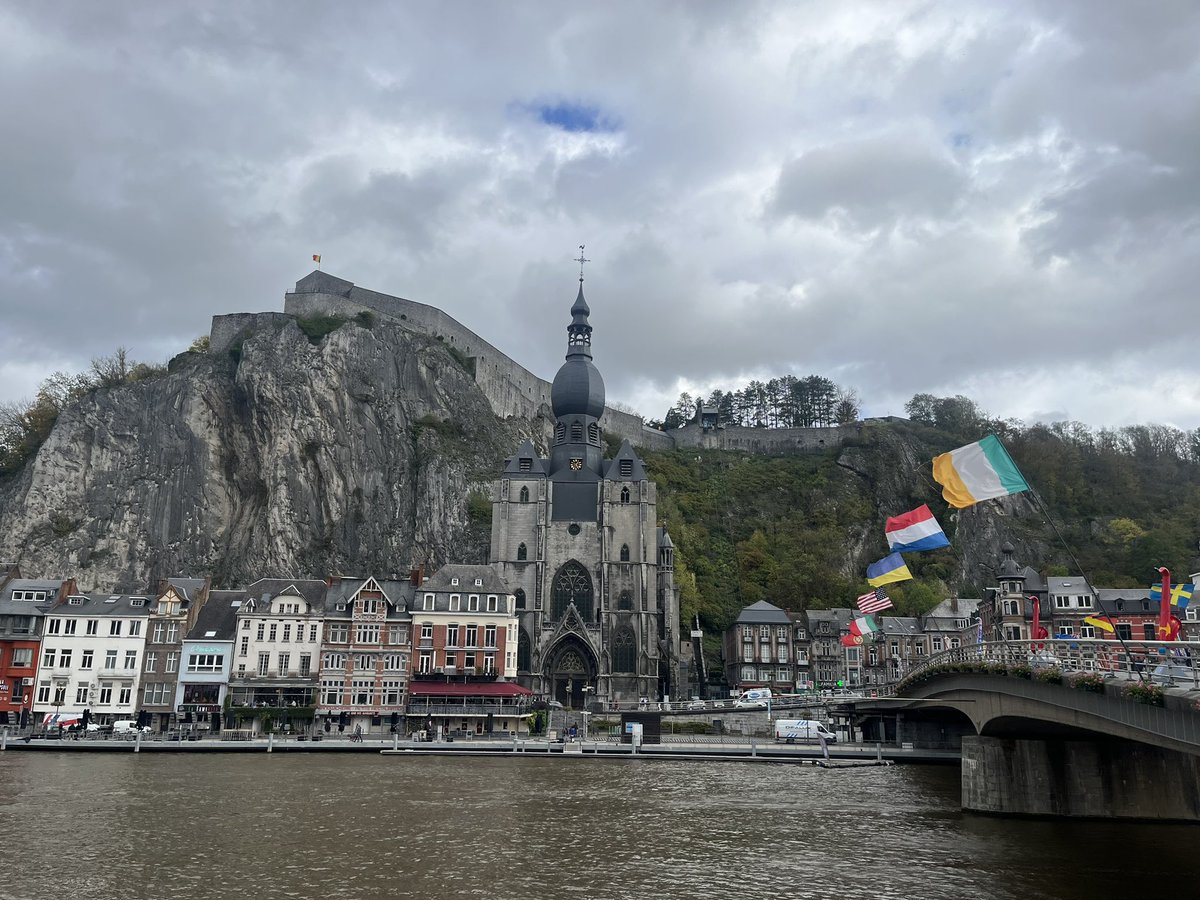 FestivalSax's tweet photo. L’anniversaire d’Adolphe Sax approche! Voici quelques photos prises ce matin de sa belle ville natale: Dinant en Belgique. En ce moment s’y déroule le Concours International Adolphe Sax, où les talents🎷🌍 de demain rivalisent pour tenter de remporter le titre de Premier Lauréat! https://t.co/rX44REOrYu