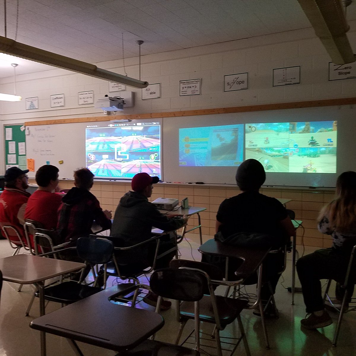 Anna McCrumb tweet media