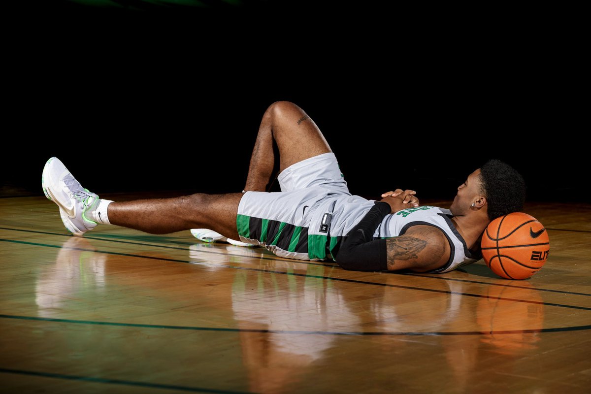 “The court is our stage, let’s put on a show” <a href="/ChicagoStateMBB/">Chicago State Men's Basketball</a>
